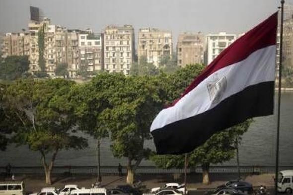 مصر.. مستشار السيسي للطاقة يطالب بإلغاء التوقيت الصيفي ويشرح أزمة الكهرباء