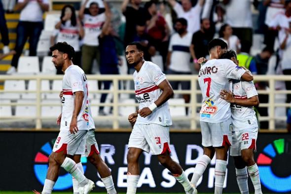 حسين لبيب يغادر الإستاد بعد هدف أوباما، وجماهير الزمالك تنادي عليه بعد إلغائه (فيديو)الأحد 20/أكتوبر/2024 - 07:43 م
غادر حسين لبيب رئيس نادي الزمالك إستاد آل نهيان فور تسجيل أوباما هدف بيراميدز في الثانية الاخيرة من الوقت الأصلي للمباراة التي جمعت الفريقين في نصف نهائي السوبر.