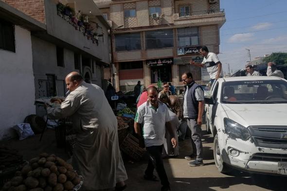 رئيس مدينة أبو حماد بالشرقية يعلن تكثيف حملات إزالة الإشغالات المسائيةالثلاثاء 22/أكتوبر/2024 - 07:22 م
أكد المحاسب صلاح سالم رئيس مركز ومدينه ابوحماد بمحافظة الشرقية ان حملات ازالة الاشغالات سيتم تكثيفها فى المرحلة المقبلة بالفترة الصباحية والمسائية وذلك بقصد منع حدوث ايه مشكلات اومعوقات،