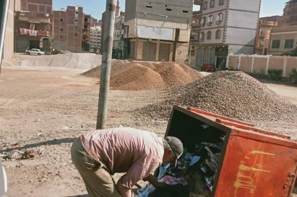 رفع 610 أطنان مخلفات من شوارع المنصورةالإثنين 11/نوفمبر/2024 - 07:28 م
رفع 610 طن مخلفات بلدية وأتربة وناتج تقليم أشجار