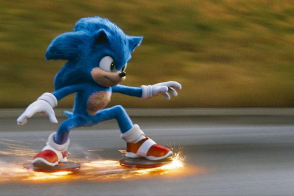 إيرادات فيلم "Sonic the Hedgehog 3 ترتفع لـ 330 مليون دولارالأربعاء 08/يناير/2025 - 10:00 ص
ارتفعت إيرادات فيلم "Sonic the Hedgehog 3"، لـ 330 مليون دولار، في شباك التذاكر العالمي، وذلك عن ميزانية بلغت 122 مليون دولار. تفاصيل فيلم Sonic the Hedgehog 3 فيلم Sonic the Hedgehog 3، حصل على تقييمات إيجابية من النقاد والجمهور. Sonic the Hedgehog 3، من بطولة الممثل الكوميدي الشهير جيم