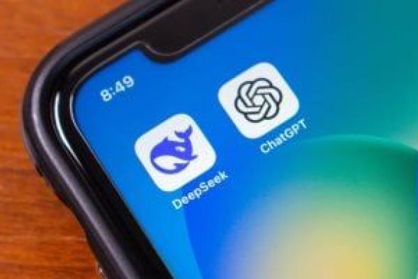 DeepSeek ينهى هيمنة ChatGPT على متجر تطبيقات Apple